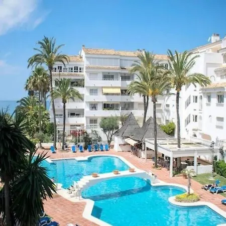 En Playa Real, En 1ª Linea De Playa * Marbella